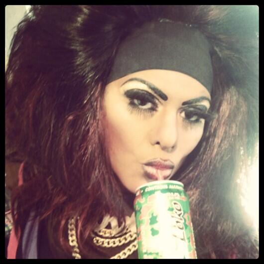 wominawells's tweet photo. 4loko time http://t.co/rUUCqd0ufd