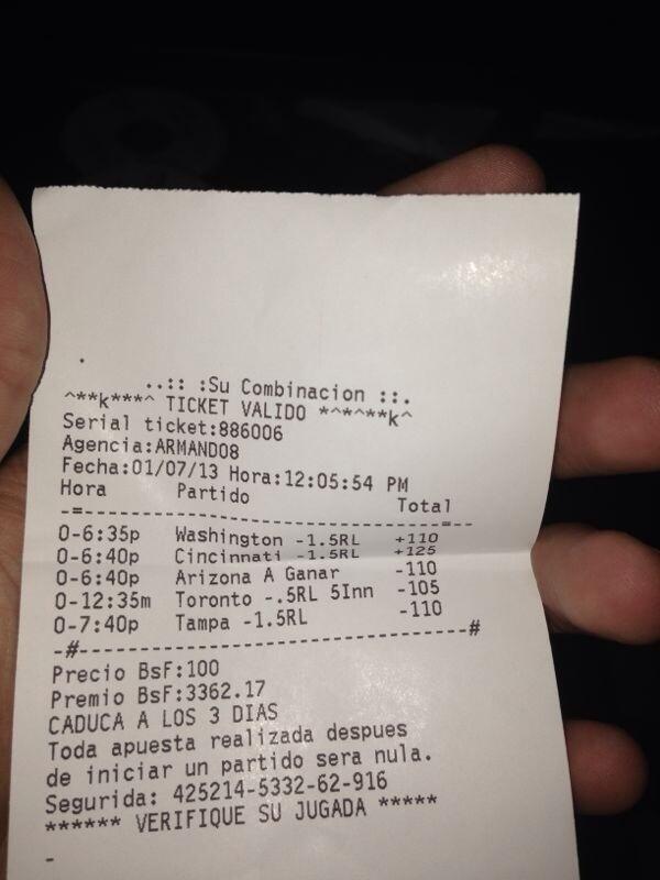 RodParleys's tweet image. A 1 out de los 3000