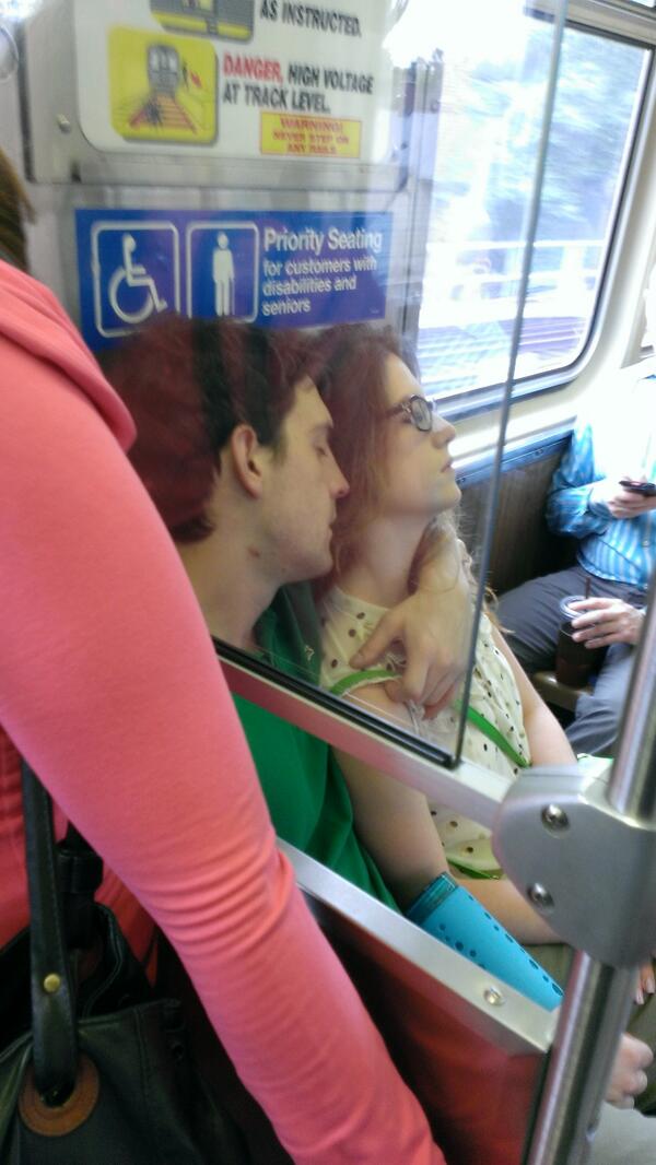chels_dh's tweet image. 7am nap on the train? #getittogether #notcute @TainaMolina