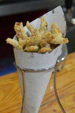 mariscaltapas's tweet photo. Hoy, como cada martes, podéis pedir unos riquísimos Boquerones Fritos al Limón. Buen provecho. http://t.co/DjbPQuKyNo