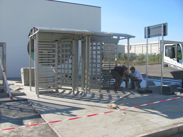 TornelliControl's tweet image. Tornelli Perco #controlloaccessi e #rilevazionepresenze con tornelli di ultima generazione tornellicontrolloaccessi.it/news/tornelli-…