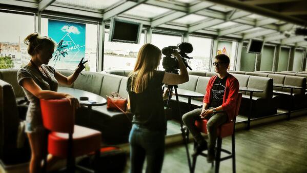 SimonStreetgame's tweet photo. Casting i #VASA vid ljuvliga #Sky. En lång dag med myki fiilis folk. Alla med till #SIMON. #KungligaVasa #Chef http://t.co/nABGX0GzX9