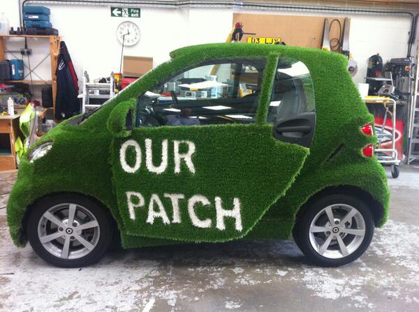 PyramidVisuals's tweet image. Greene &amp;amp; Co Smart car wrapped in Green astro-turf.. Thinking of going green? Give us a call on 01932 33 88 99