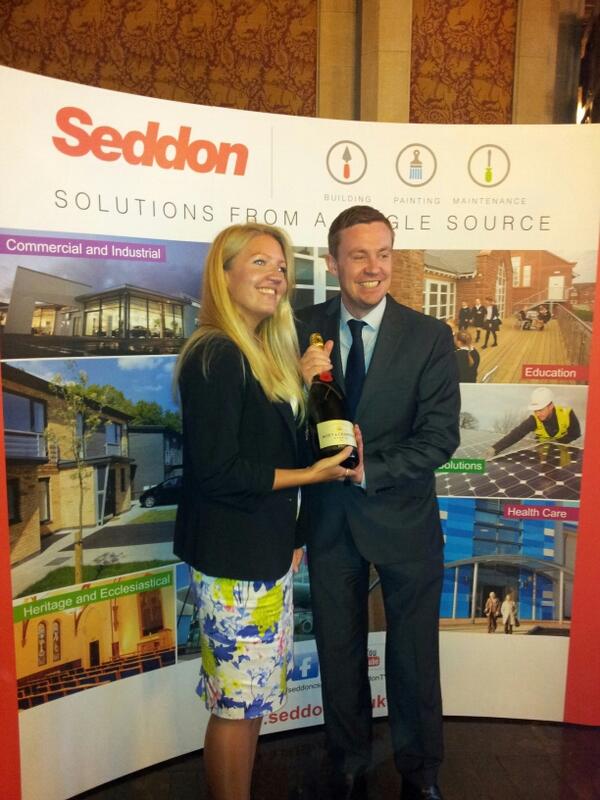 yourseddon's tweet image. @Sorrigan presenting the winner of the #builtenvironmentnetworking champagne draw with her prize!