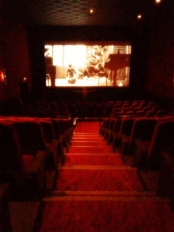 SamBullen1's tweet photo. @maxi_b23 cinema to ourselves! #thisistheend http://t.co/qAKvbtf2hw