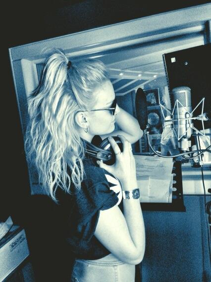 LittleMix's tweet photo. About to lay something down! Working on a new track, who's excited for the second album?! ;) Perrie <3 http://t.co/4tSm8tEAxU