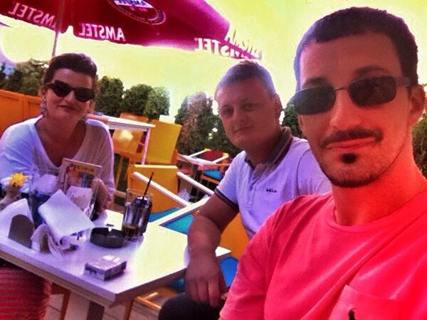 SkiviSkillz's tweet image. very important people to me

#SKIVI 
#BIGFAMILY 
#DRENUSHAXHARRA - my stylist
#FARUKBEGOLLI - my video director
#BS