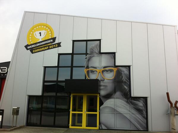 #jabe wereldkampioen #carwrap op de gevel