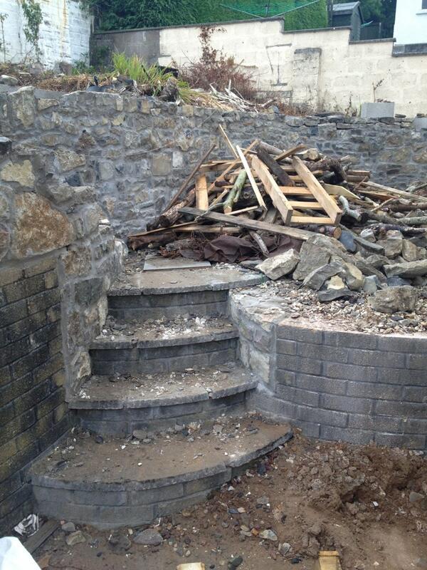sam_reid11's tweet image. Can't fault labouring for the re vamp of my house in the rain ! #EndlessProject #GrandDesigns #Graft