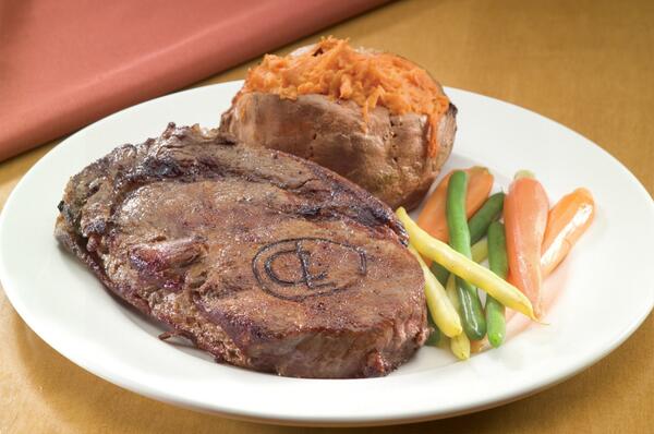 MavsSteakhouse's tweet photo. Retweet for a chance to WIN a 1 LB Texas Rib Eye! http://t.co/BeMR5rJOyI
