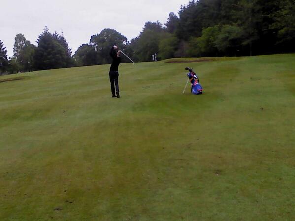 wsosharpe's tweet image. @StevenSeaton6     Yes Steven.......but can you knock it on in two????....mmmm...#parfive......with a #fouriron