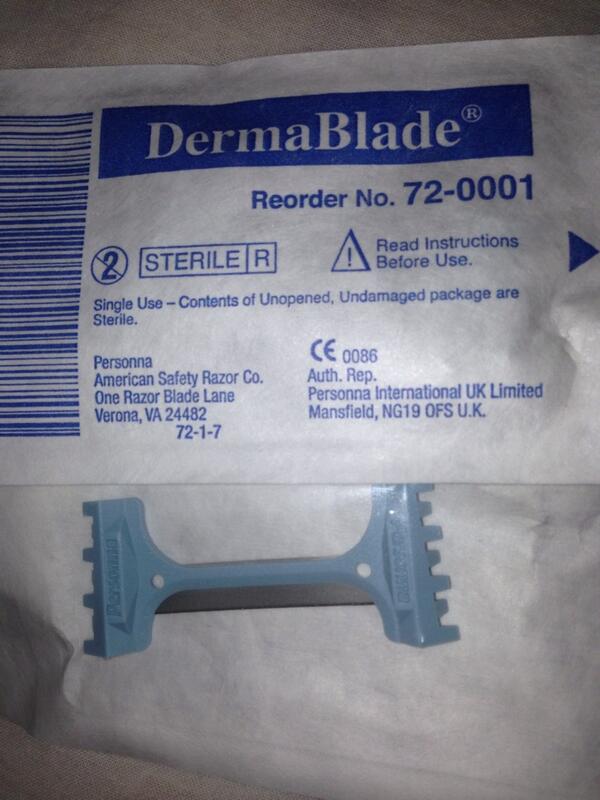 AMHENYDUGARTE's tweet photo. Como facilitas mi vida #Dermablade. Jajajaja . #MeEncanta http://t.co/A2ebtNhqz7