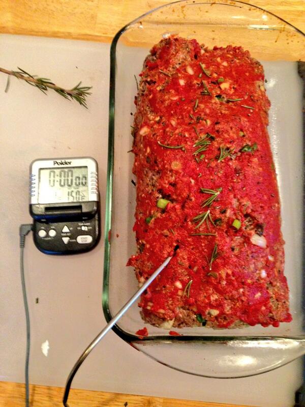 acivico's tweet image. My first meatloaf ever ready to go into the oven. Thanks to @tferriss #4hourchef