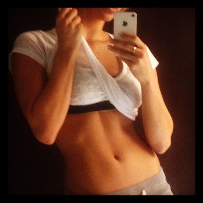 It's Tuesday... You know what that means! #TuesdayTease ! Mwah! #fitness #abs #healthnut @Playboy @PlayboyDotCom