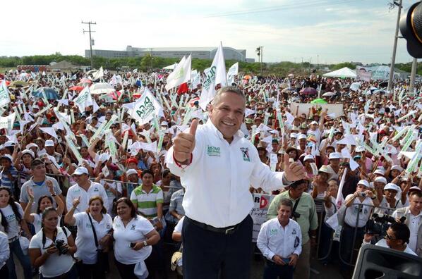 apoyopritampico's tweet photo. @gustavotampico: Gracias por todo el apoyo, con ustedes este 7 de Julio GANAREMOS por un mejor #Tampico #Tamaulipas http://t.co/yoHYeiXMWi