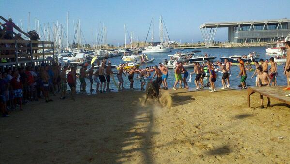 PrimaEstate's tweet photo. BOUS A LA MAR (03.07.-11.07.)- это праздник в Дении, Испания http://t.co/ONgROk5Y49 http://t.co/5Z03D5EdnH