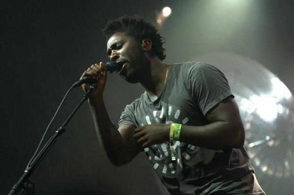 Pohlednice z <a href="/rockforpeople/">Rock for People</a>! <a href="/BlocParty/">Bloc Party</a>, Kele Okereke! #Hradec #rfp