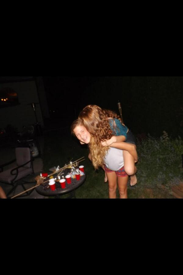 Grass2303's tweet photo. HAPPY BIRTHDAY MY LITTLE MUNCHKIN❤️❤️ @NickiFleming3 WUV U! Stay hip http://t.co/Li9YfO68mI