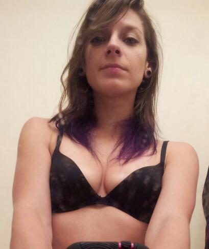 Purple haze. http://t.co/lUuXrwBnMm<a href="/tag/pussy"class="tags"><span>#pussy</span></a><a href="/tag/virginmary"class="tags"><span>#virginmary</span></a>