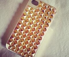 Tiener_Mode's tweet photo. RT Als je dit mobielhoesje leuk vindt. http://t.co/EuDC5uaVL1