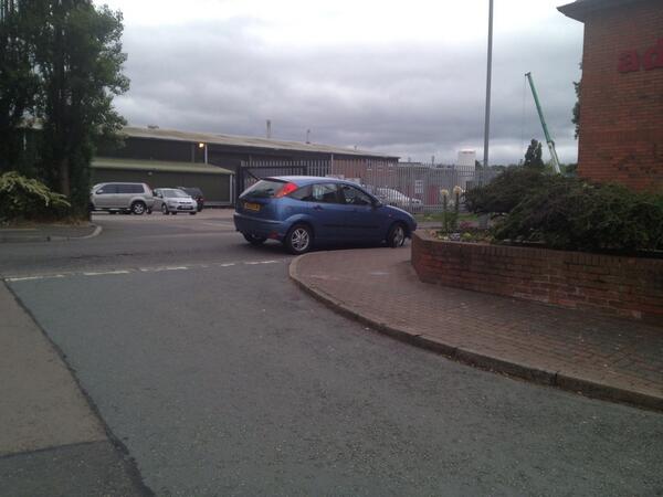 pintofbecks's tweet photo. @YPLAC fuckin shit lickers! http://t.co/bM6OuodhK6