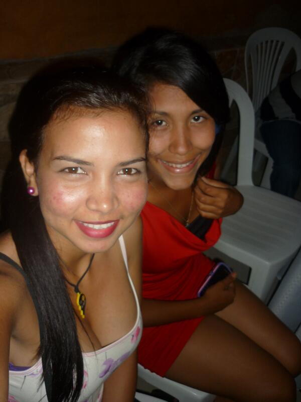 HoraicysM's tweet photo. Suerte nita todo saldra finoo.. :* @yosamatheus http://t.co/QBOAx2boP7