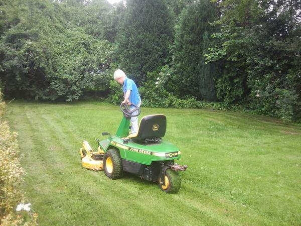 sigridknoll's tweet photo. Ze kunnen er niet vroeg genoeg mee beginnen! http://t.co/EjmLUDuigA