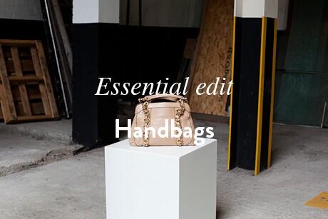 I_Wardrobe's tweet photo. This weeks Essential Edit - #handbags http://t.co/8eTdTIFMJ5 http://t.co/SCrRZC9seB