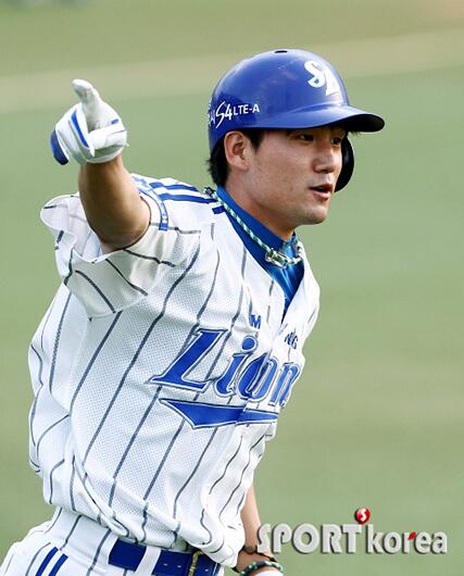 삼성라이온즈 #gov7 6월 이달의 선수에 '만점 활약' 유격수 김상수 선수가 선정되었습니다. 이달의 선수로 선정된 김상수 선수와 인터뷰를 진행할 예정인데요, 솔직 담백한 답변을 듣고 싶은 질문들을 남겨주세요!