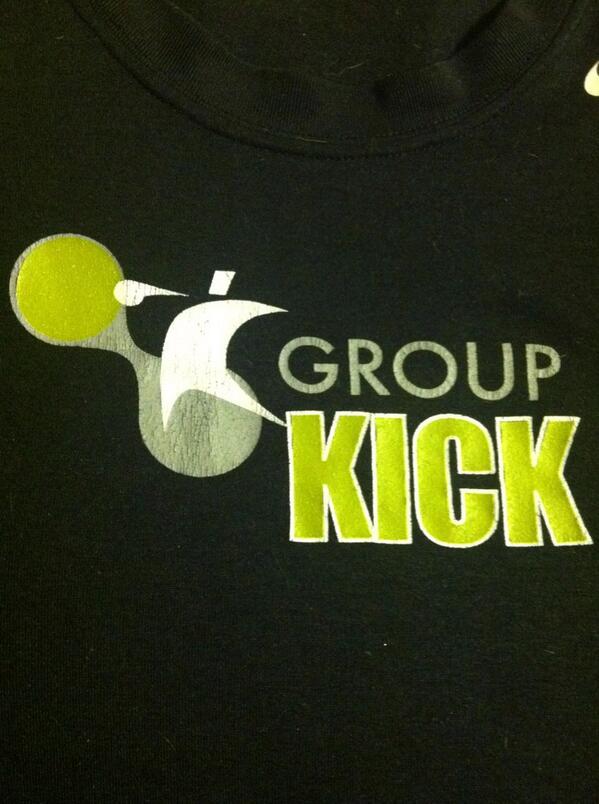 Bandersonflower's tweet image. Who wants to come kick with me?! @MaxFitnessElite #groupkick