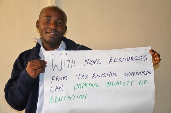 olanrewajuodunl's tweet photo. Lanre AANigeria #taxpaysfor #TaxPowerNG #TaxPower #ActivistaNG #ActionAidNG http://t.co/zpwkuzsKpY