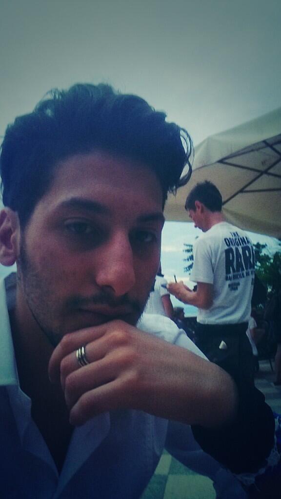 BettiBetto93's tweet photo. Cenino in terrazza 😉🍝✌ http://t.co/waoiOXpF7G