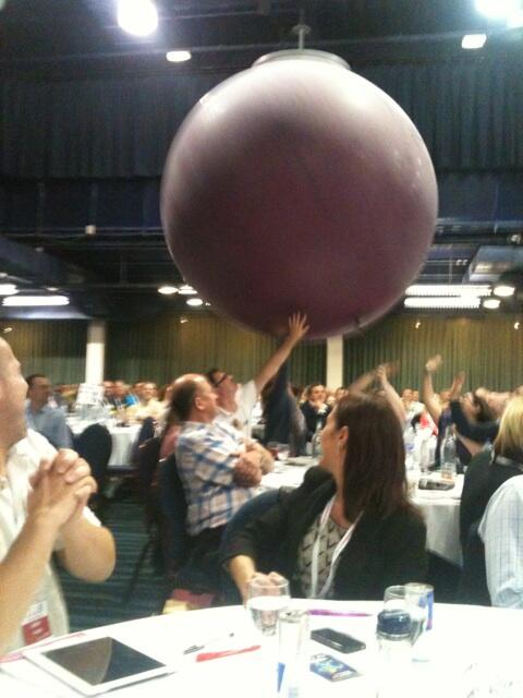 Bill626's tweet image. Thanks to @HaveACrapDay played with HUGE balloon (only to stop @VeronicaPullen losing her crown obviously) #BottysEC