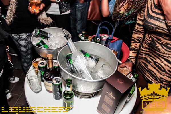 Sliqe's tweet photo. “@VsSaturdays: #TeamVSS Warm-Up @DjayEskay_Sa @VanessaHottmess @KeituSeaketso @LisaMadibe @Sliqe http://t.co/gnuGzVv4kF”