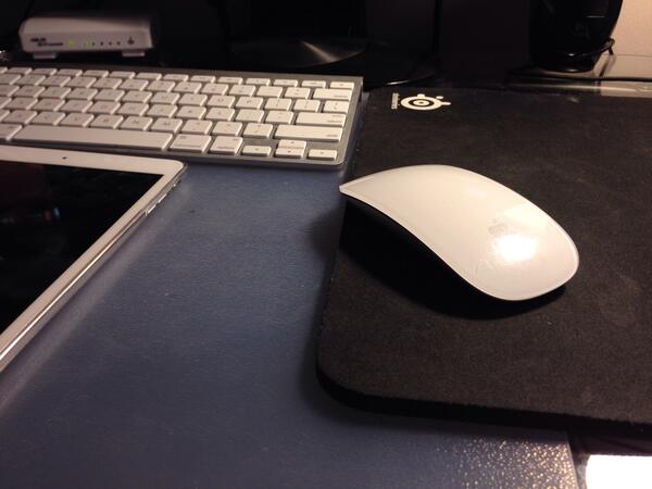 BrettsiOSHelp's tweet image. So my dad found a working Apple Magic Mouse at work. New addition to my Apple devices ^.^