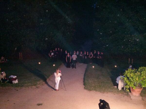 Successo per il #concerto in #giardino. Un ringraziamento speciale alla Schola Cantorum Santa Tecla di #Este!