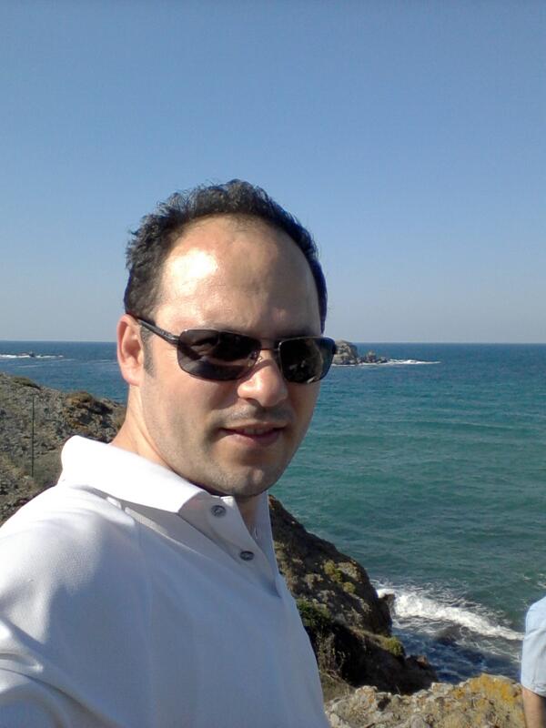 MUSTAFA_52_'s tweet photo. http://t.co/MbdsMHQvus