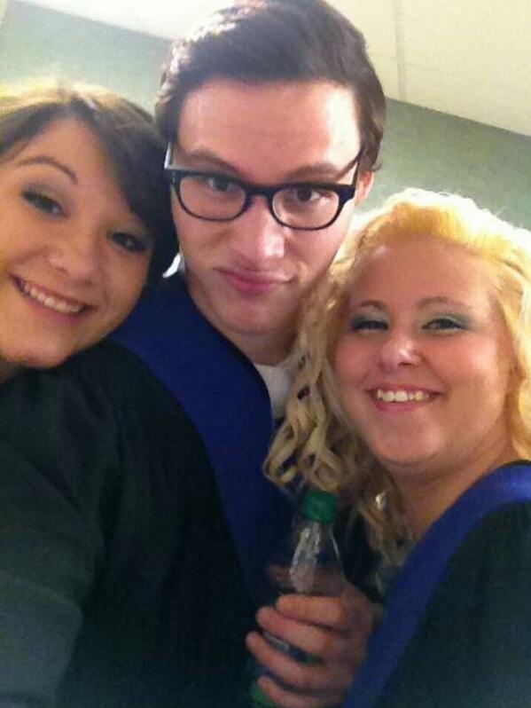 sitruknoswalg's tweet image. Can I relive this day? #grad2013