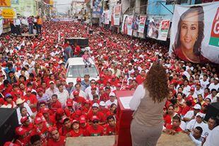 MichelleGustinC's tweet photo. Gracias a mi gente de #AlamoTemapache por su apoyo y cariño, no los defraudare @ericklagos @NotiPRI @CiberPriVerac http://t.co/aC2uI57FJT