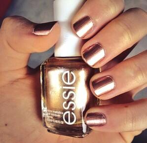 CCBll's tweet photo. Love this color 💗. Essie http://t.co/U9SPW1XF4o