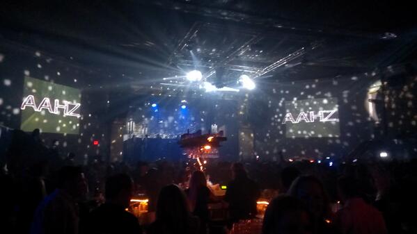 BPalumbo16's tweet photo. Still going strong at @thebeacham. #aahz #AAHZarmy #Orlando http://t.co/VcXpFQuHsm