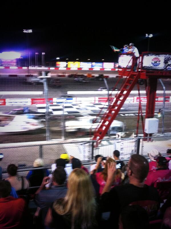 Waterless boat race time!