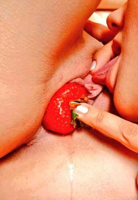 Brendaxcam's tweet photo. Delicioso ummm  #pussy #PussyWet #oral #fetish http://t.co/XDz79CZkdF