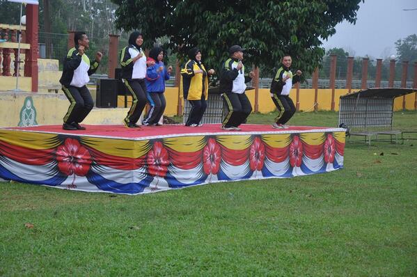 Senamrobik sempena Hari Keceriaan Jabatan Peringkat Penjara Penor