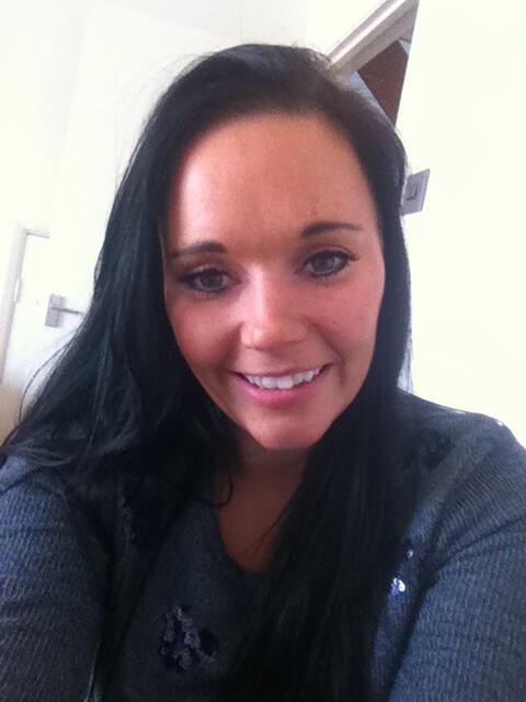BarbieFlic's tweet photo. Happy birthday to me :) http://t.co/7zgfBdeKUb