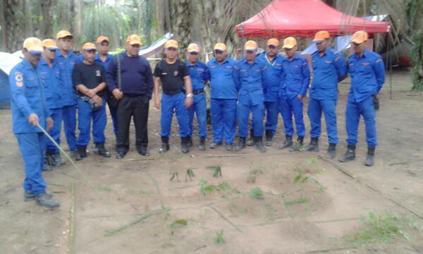 Busuwallaby's tweet photo. Taklimat Latihan Luar @jpam_guamusang kpd @ZHkelantan @JPAMtwiter @jpamkelate http://t.co/GgaTOjUnJK