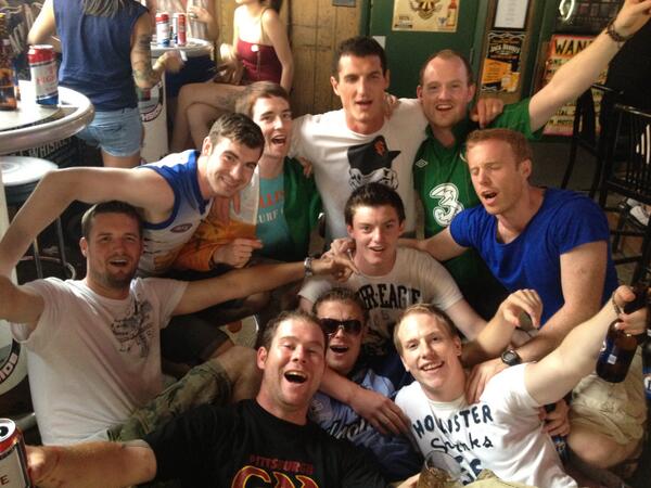 chris_magee91's tweet photo. @ryanmca15 @jamesymcd_11 @LeeMcQuade @Redknapp86 @andreacosgrove2 @mick_mcd123 @JamesCunningh20 4th of july 2012 http://t.co/Vkfwpt3TJb