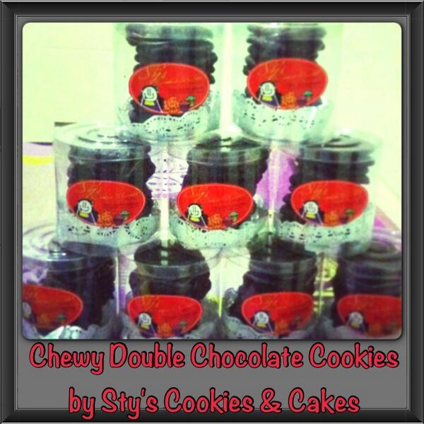 StyCookiesCakes's tweet photo. Cookie of the month: Chewy Double Chocolate Cookies!! #JulyCookies #Sty'sCookies http://t.co/7M111KclfW