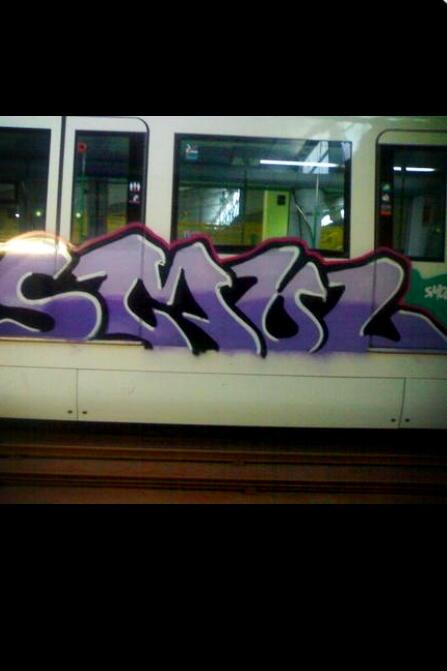 MadridSpray's tweet photo. Smol: http://t.co/MUmTDsB2eZ