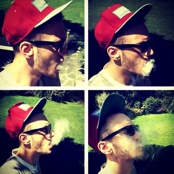 julienszn's tweet photo. http://t.co/zshWsQ5bJW